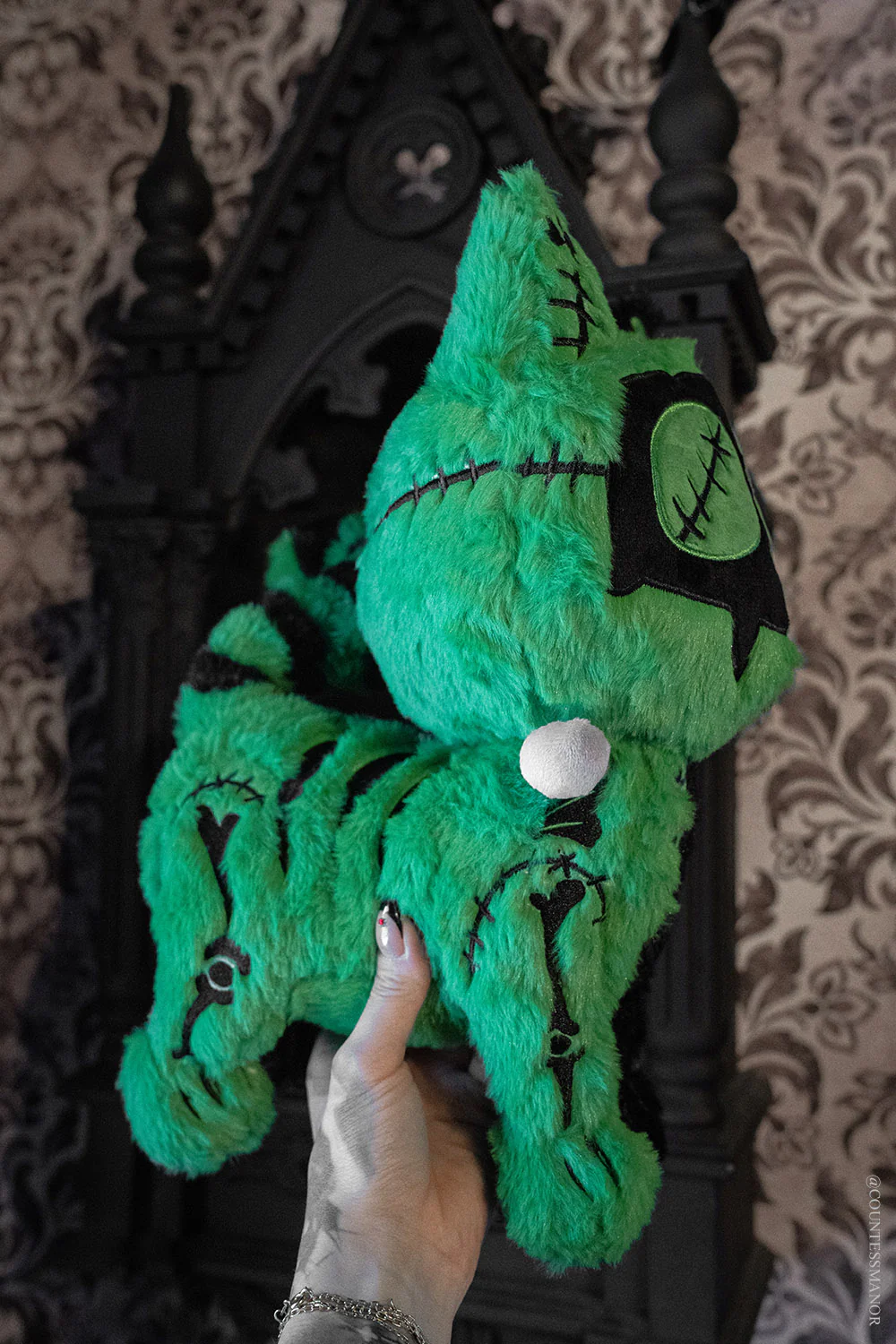 Thumbnail 3